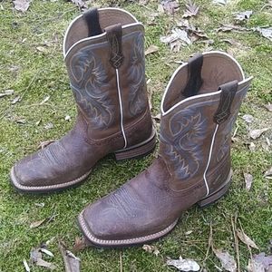 ARIAT Men's Heritage Crepe Western boots